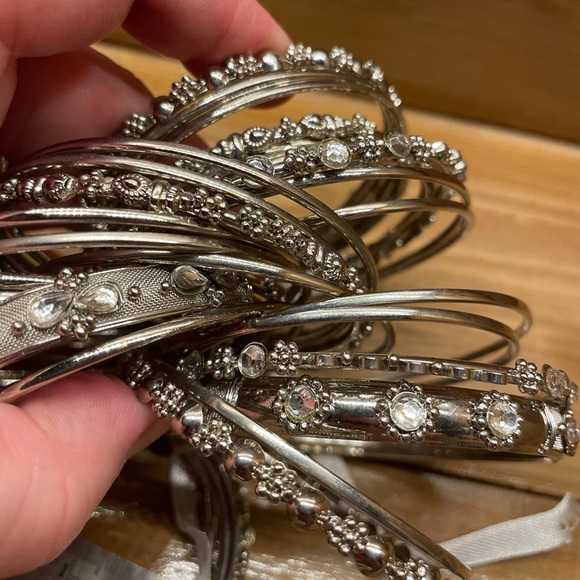 Beautiful Set of Silver Color Bangle 32 Total Bracelets - Picture 3 of 9